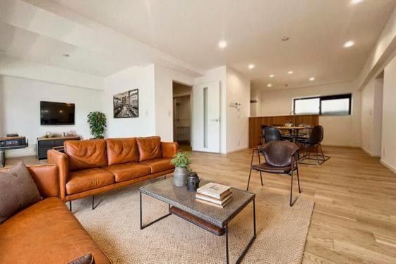 �_�ސ쌧���l�s�_�ސ�敽�쒬�̒��Ã}���V�����̃��r���O