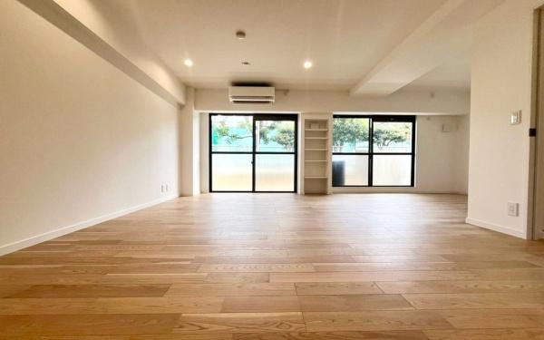 �_�ސ쌧���l�s�_�ސ�敽�쒬�̒��Ã}���V�����̃��r���O