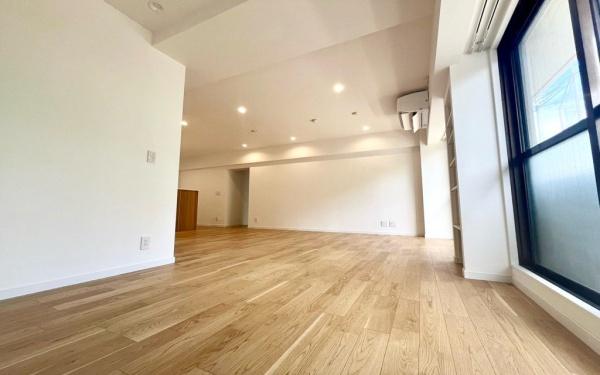 �_�ސ쌧���l�s�_�ސ�敽�쒬�̒��Ã}���V�����̃��r���O