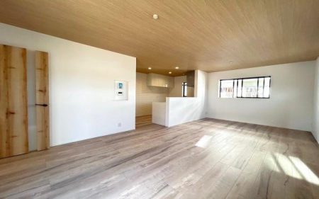 �_�ސ쌧���l�s�`���`���1���ڂ̒��È�ˌ��Ẵ��r���O