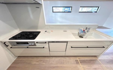 �_�ސ쌧���l�s�`���`���1���ڂ̒��È�ˌ��ẴL�b�`��