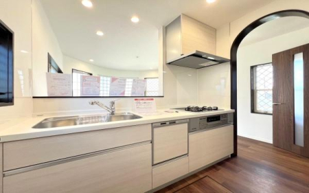 �_�ސ쌧���l�s�`������5���ڂ̒��È�ˌ��ẴL�b�`��