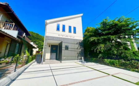 �_�ސ쌧���l�s��扪�Ò��̐V�z��ˌ��Ă̌��n�O�ώʐ^