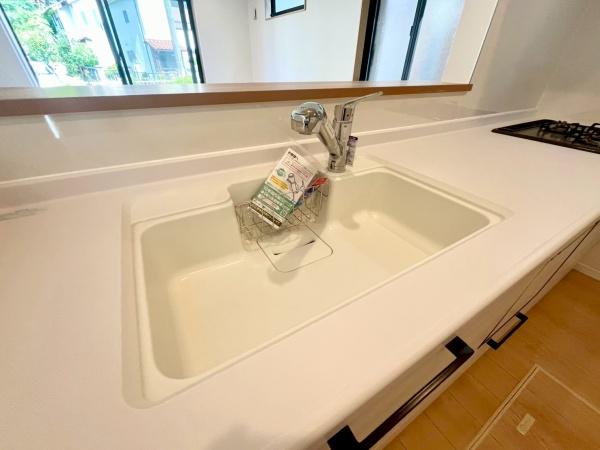 �_�ސ쌧���l�s��扪�Ò��̐V�z��ˌ��ẴL�b�`��