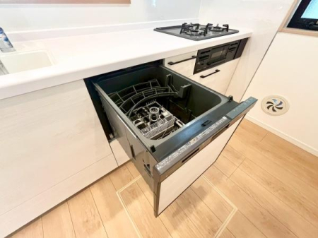 �_�ސ쌧���l�s��扪�Ò��̐V�z��ˌ��ẴL�b�`��