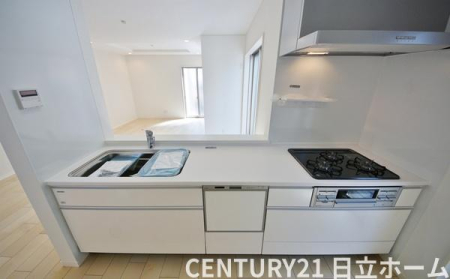 �_�ސ쌧���l�s���撆��]���u�̐V�z��ˌ��ẴL�b�`��