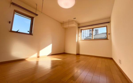 �_�ސ쌧���l�s��扺�a��1���ڂ̒��È�ˌ��Ă̐Q��