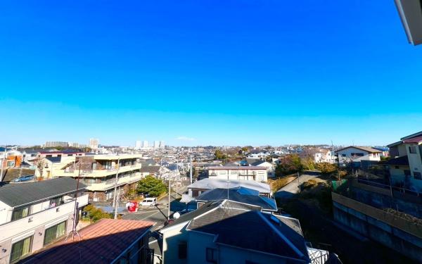 �_�ސ쌧���l�s�˒ˋ�㔐�����̒��È�ˌ��Ă̏Z�˂���̒��]�ʐ^