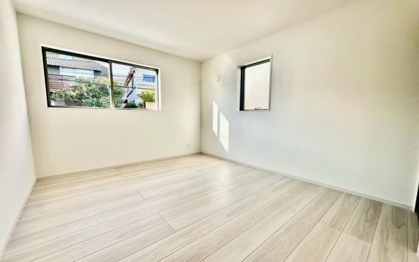 �_�ސ쌧���q�s�Ð�1���ڂ̐V�z��ˌ��Ă̎q������