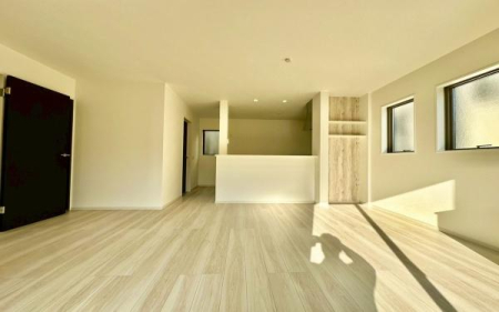 �_�ސ쌧���q�s�Ð�1���ڂ̐V�z��ˌ��Ẵ��r���O