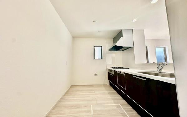 �_�ސ쌧���q�s�Ð�1���ڂ̐V�z��ˌ��ẴL�b�`��