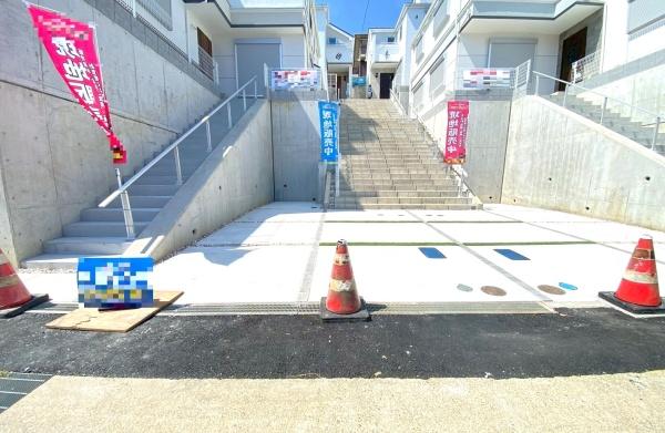 �_�ސ쌧���l�s�`��擌�i�J3���ڂ̐V�z��ˌ��Ă̒��ԏ�