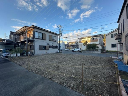 �_�ސ쌧���l�s�ߌ��掂�q�P�J1���ڂ̐V�z��ˌ��Ă̌��n�O�ώʐ^