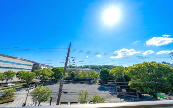 �_�ސ쌧���l�s�ۓy�P�J��_�˒��̒��È�ˌ��Ă̏Z�˂���̒��]�ʐ^