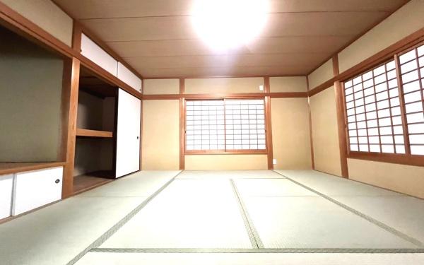 �_�ސ쌧���l�s���攒��5���ڂ̒��È�ˌ��Ă̘a��