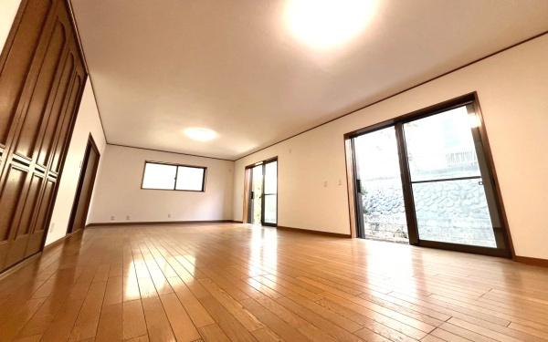 �_�ސ쌧���l�s���攒��5���ڂ̒��È�ˌ��Ẵ��r���O