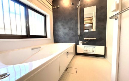 �_�ސ쌧���l�s���攒��5���ڂ̒��È�ˌ��Ă̗���