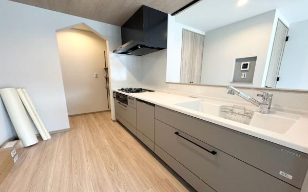 �_�ސ쌧���l�s���Z�c��2���ڂ̐V�z��ˌ��ẴL�b�`��