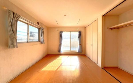 �_�ސ쌧���l�s�ۓy�P�J��_�˒��̒��È�ˌ��Ă̎q������