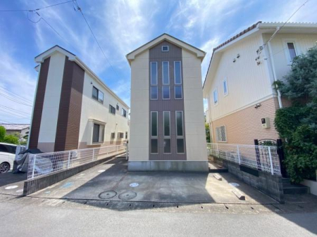 �_�ސ쌧���l�s�h��b��P�J���̒��È�ˌ��Ă̑O�ʓ��H�܂ތ��n�ʐ^