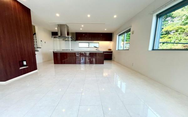 �_�ސ쌧���l�s�����V��̒��È�ˌ��Ẵ��r���O