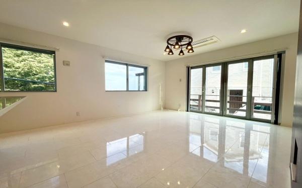 �_�ސ쌧���l�s�����V��̒��È�ˌ��Ẵ��r���O