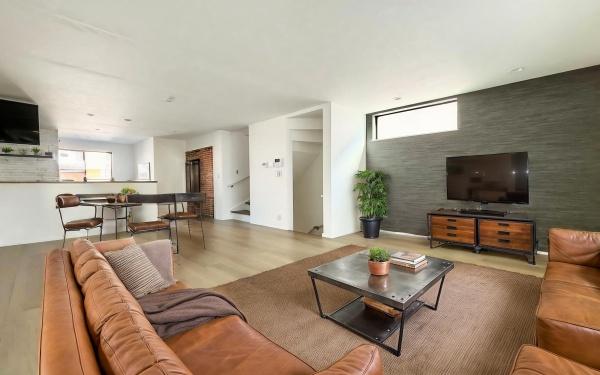 �_�ސ쌧���l�s����{�q���̒��È�ˌ��Ẵ��r���O