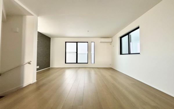 �_�ސ쌧���l�s����{�q���̒��È�ˌ��Ẵ��r���O