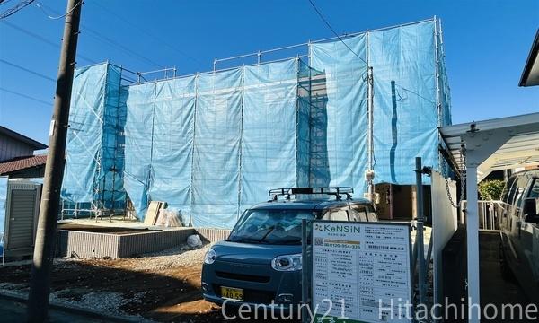 �_�ސ쌧���l�s��������4���ڂ̐V�z��ˌ��Ă̑O�ʓ��H�܂ތ��n�ʐ^