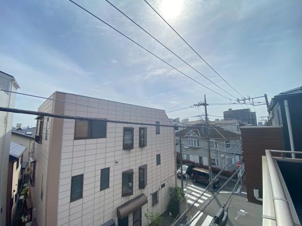 �_�ސ쌧���s���擡��4���ڂ̐V�z��ˌ��Ă̏Z�˂���̒��]�ʐ^