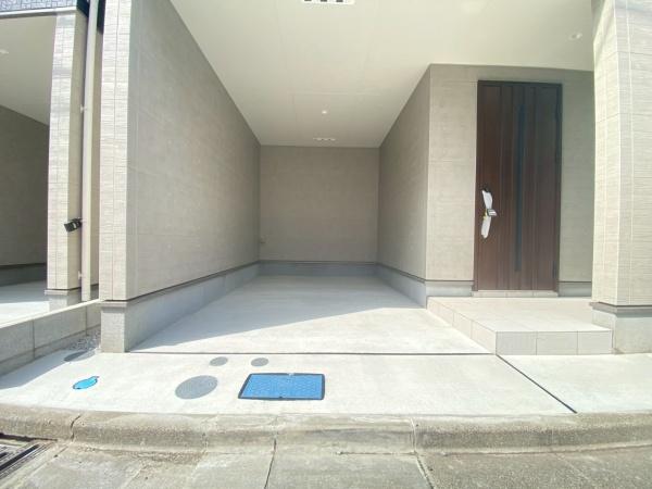 �_�ސ쌧���s���擡��4���ڂ̐V�z��ˌ��Ă̒��ԏ�