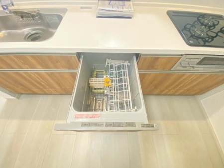 �_�ސ쌧���s���擡��4���ڂ̐V�z��ˌ��ẴL�b�`��