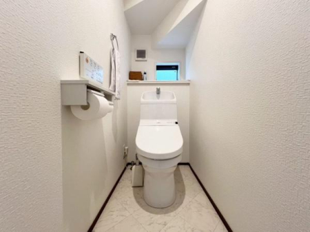 �_�ސ쌧���l�s��撆��2���ڂ̒��È�ˌ��Ẵg�C��