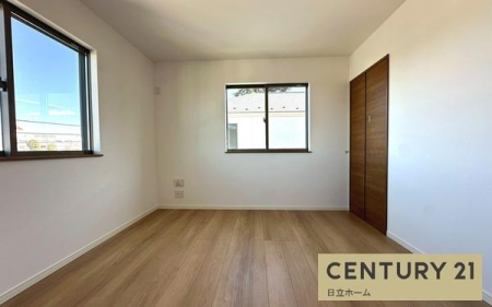 �_�ސ쌧���l�s�ߌ���k����4���ڂ̐V�z��ˌ��Ă̐Q��