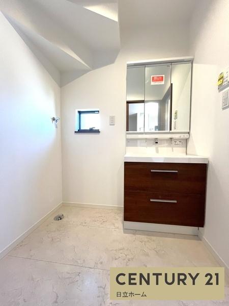 �_�ސ쌧���l�s�ߌ���k����4���ڂ̐V�z��ˌ��Ă̐��ʑ�E���ʏ�