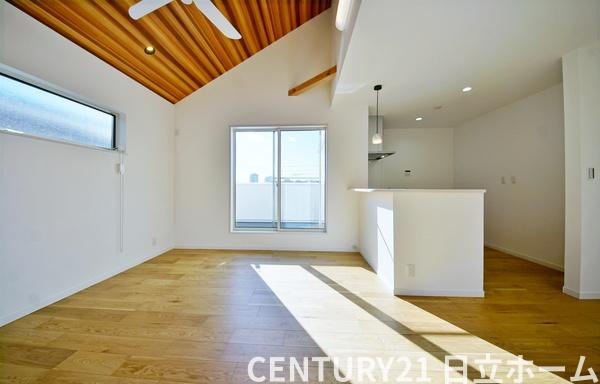 �_�ސ쌧���l�s�˒ˋ敽��3���ڂ̒��È�ˌ��Ẵ��r���O