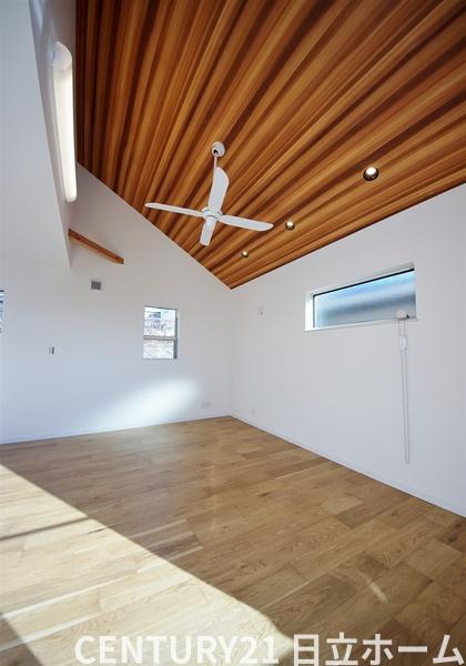 �_�ސ쌧���l�s�˒ˋ敽��3���ڂ̒��È�ˌ��Ẵ��r���O