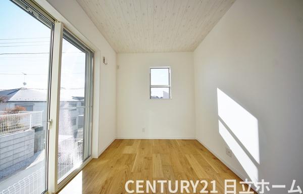 �_�ސ쌧���l�s�˒ˋ敽��3���ڂ̒��È�ˌ��Ă̎q������