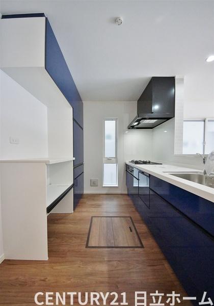 �_�ސ쌧���l�s�t��ޗǒ��̐V�z��ˌ��ẴL�b�`��