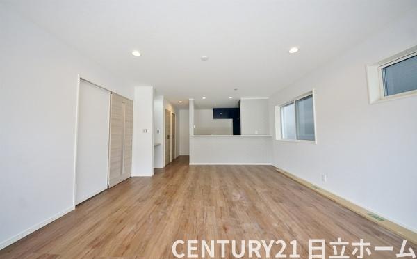 �_�ސ쌧���l�s�t��ޗǒ��̐V�z��ˌ��Ẵ��r���O