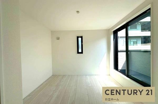 �_�ސ쌧���l�s�ߌ���{����4���ڂ̐V�z��ˌ��Ă̐Q��