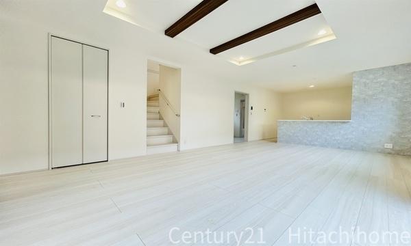 �_�ސ쌧���l�s��q��m����3���ڂ̐V�z��ˌ��Ẵ��r���O