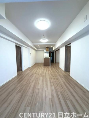 �_�ސ쌧���l�s����V�R��3���ڂ̒��Ã}���V�����̃��r���O