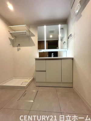 �_�ސ쌧���l�s����V�R��3���ڂ̒��Ã}���V�����̐��ʑ�E���ʏ�