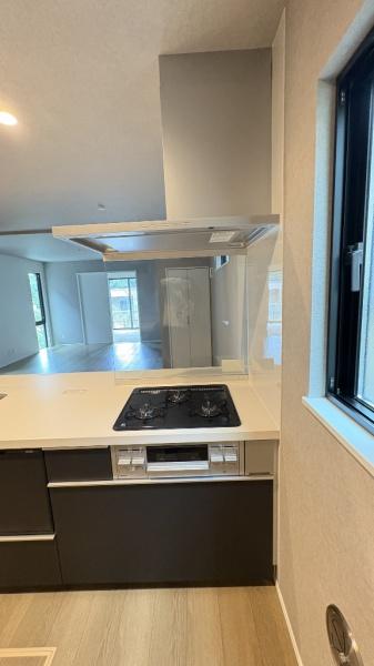 �_�ސ쌧���q�s��K��5���ڂ̐V�z��ˌ��ẴL�b�`��