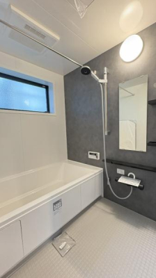 �_�ސ쌧���q�s��K��5���ڂ̐V�z��ˌ��Ă̗���