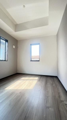 �_�ސ쌧���l�s�`�������R4���ڂ̐V�z��ˌ��Ă̗m��