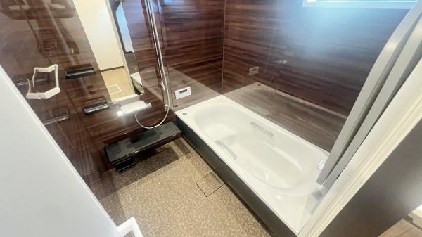 �_�ސ쌧���l�s�`�������R4���ڂ̐V�z��ˌ��Ă̗���