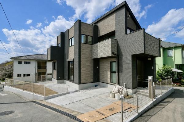 �_�ސ쌧���l�s���V�����̐V�z��ˌ��Ă̌��n�O�ώʐ^