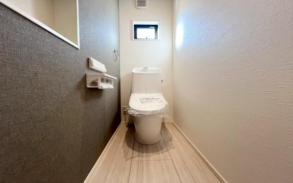 �_�ސ쌧���q�s�򖾎�4���ڂ̐V�z��ˌ��Ẵg�C��